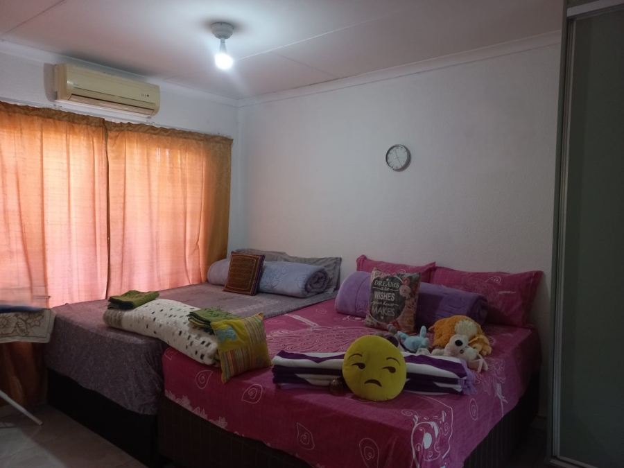 3 Bedroom Property for Sale in Safari Gardens North West